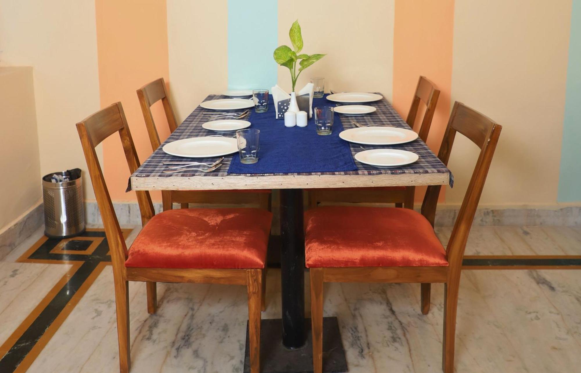 Kenth Hari Resort Dhaulpur By Shrigo Hotels Екстер'єр фото